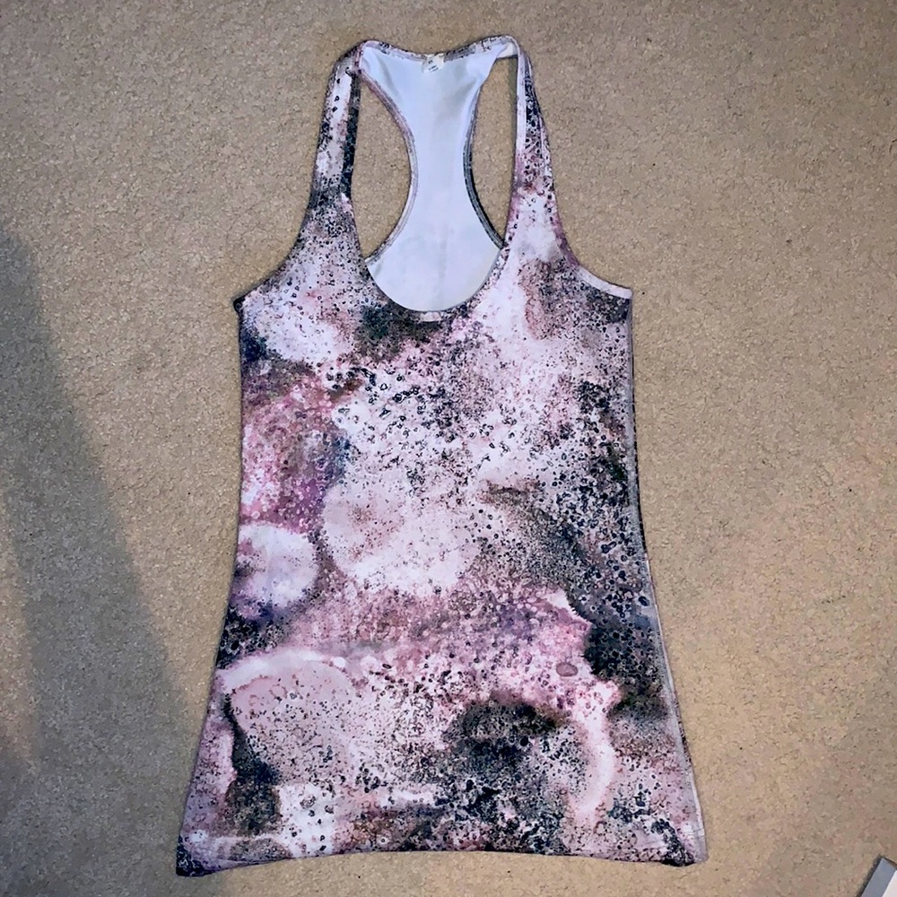 Beautiful Lululemon tank